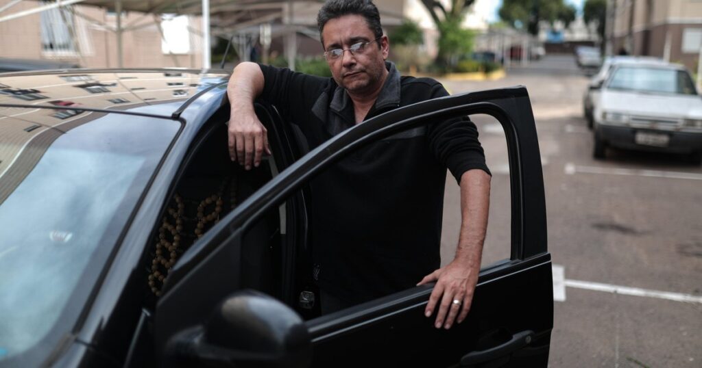 Classe Média Enfrenta Desafios: Aumento do Custo de Vida Aperta Orçamento Mesmo Com Emprego Imagem do artigo