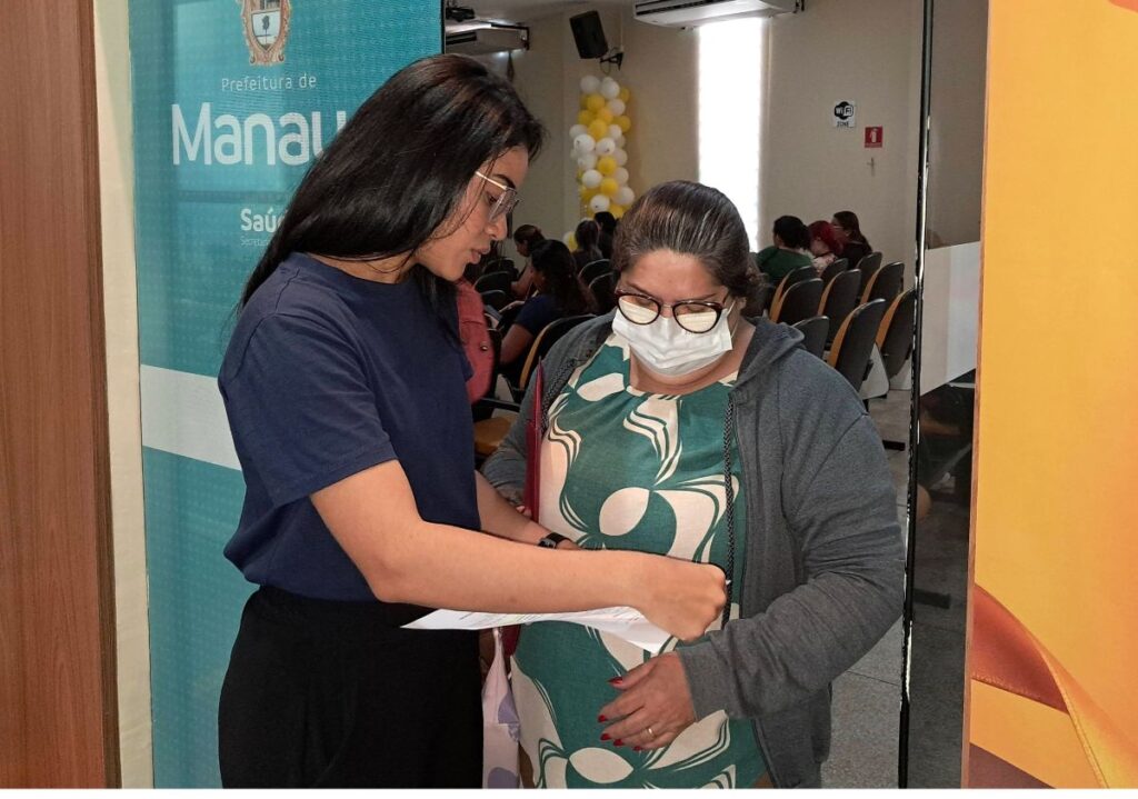 Prefeitura de Manaus Convoca 105 Vacinadores para Campanha Antirrábica 2025 Imagem do artigo