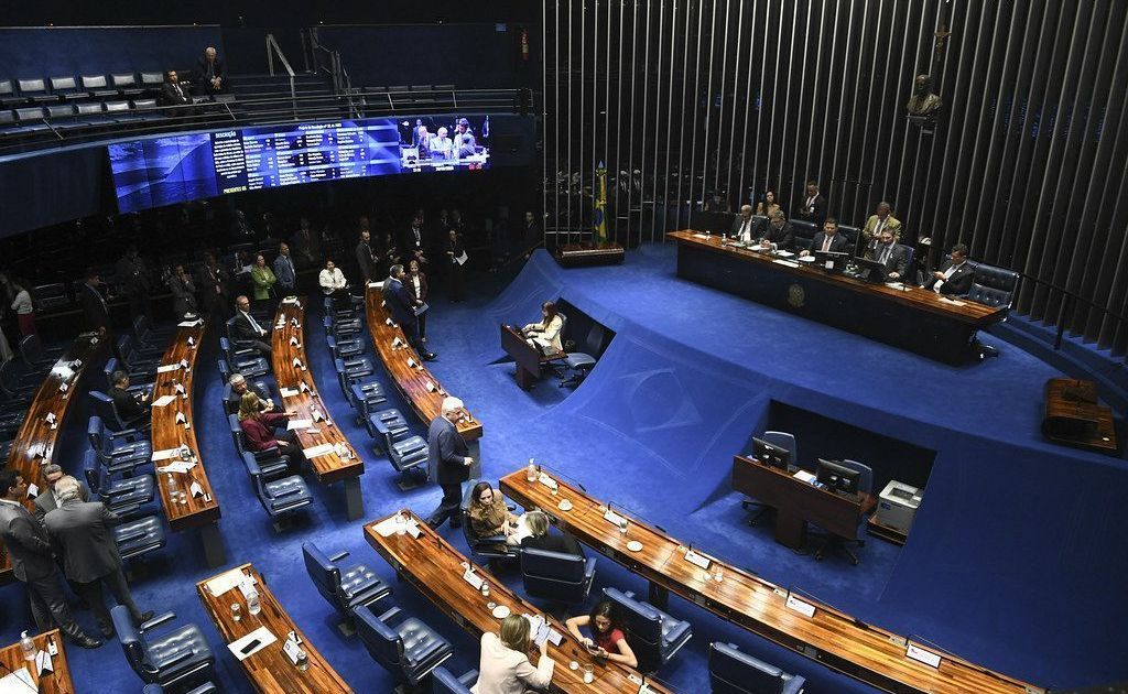 Senado Aprova Criação do Sistema Nacional de Educação: Um Marco para a Educação Brasileira Imagem do artigo