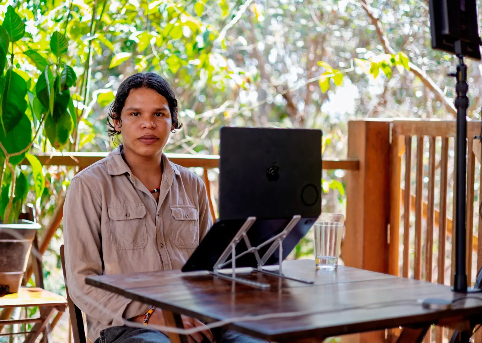 Quando o Mundo-Rio se Conecta ao Mundo-ONU: A Conversa com António Guterres Imagem do artigo