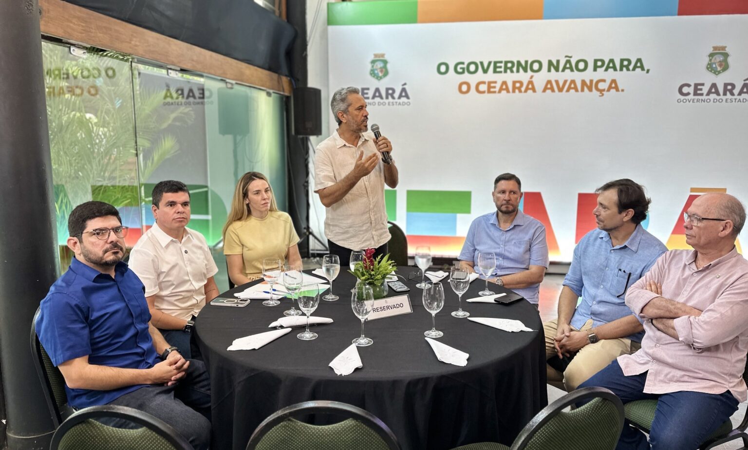 Análise de Elmano: Balanço do Ano e Preparativos para 2026 no Ceará