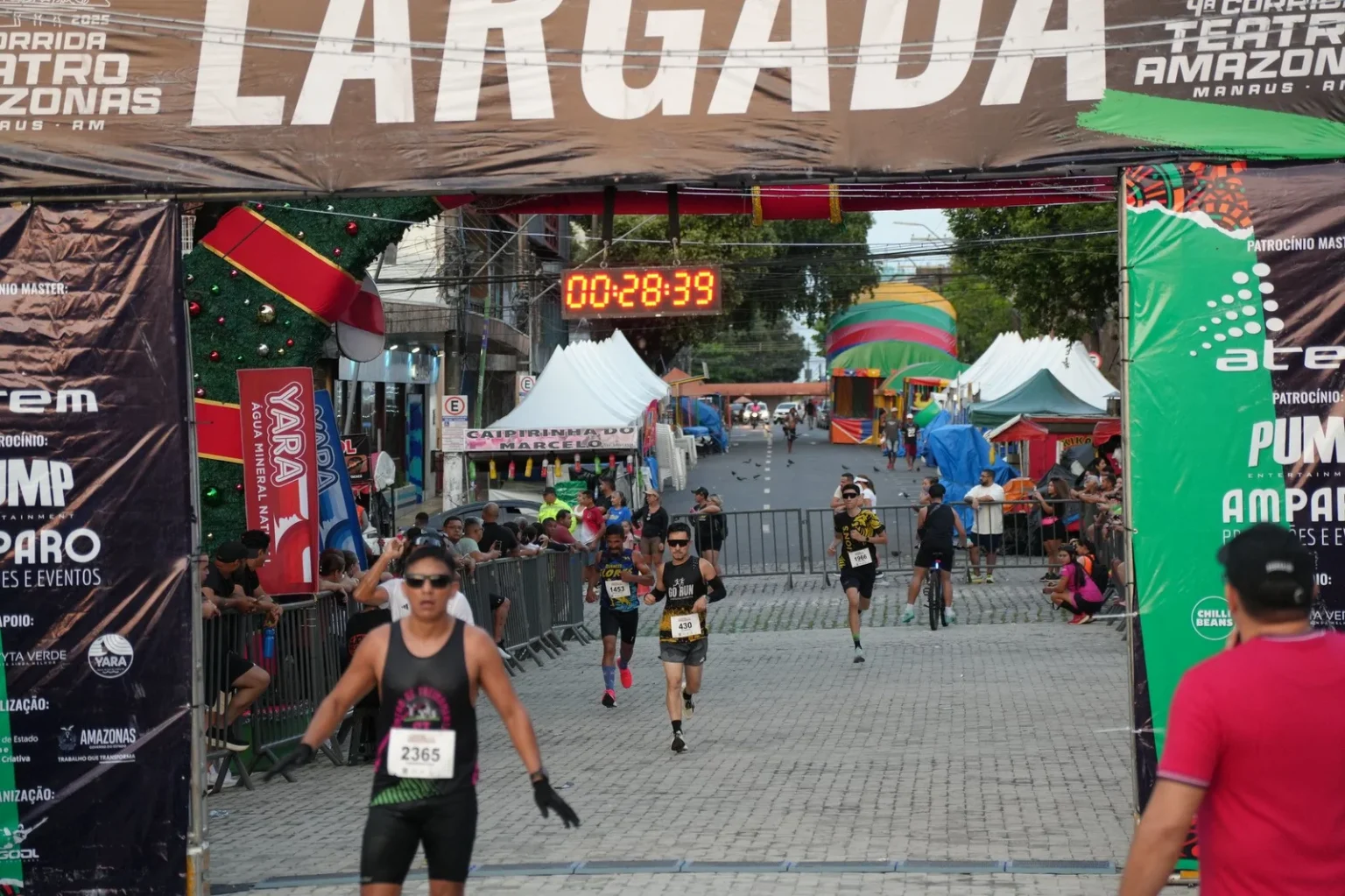 Corrida do Teatro Amazonas: Mais de 3 mil Atletas Celebram 129 Anos de Cultura e Esporte