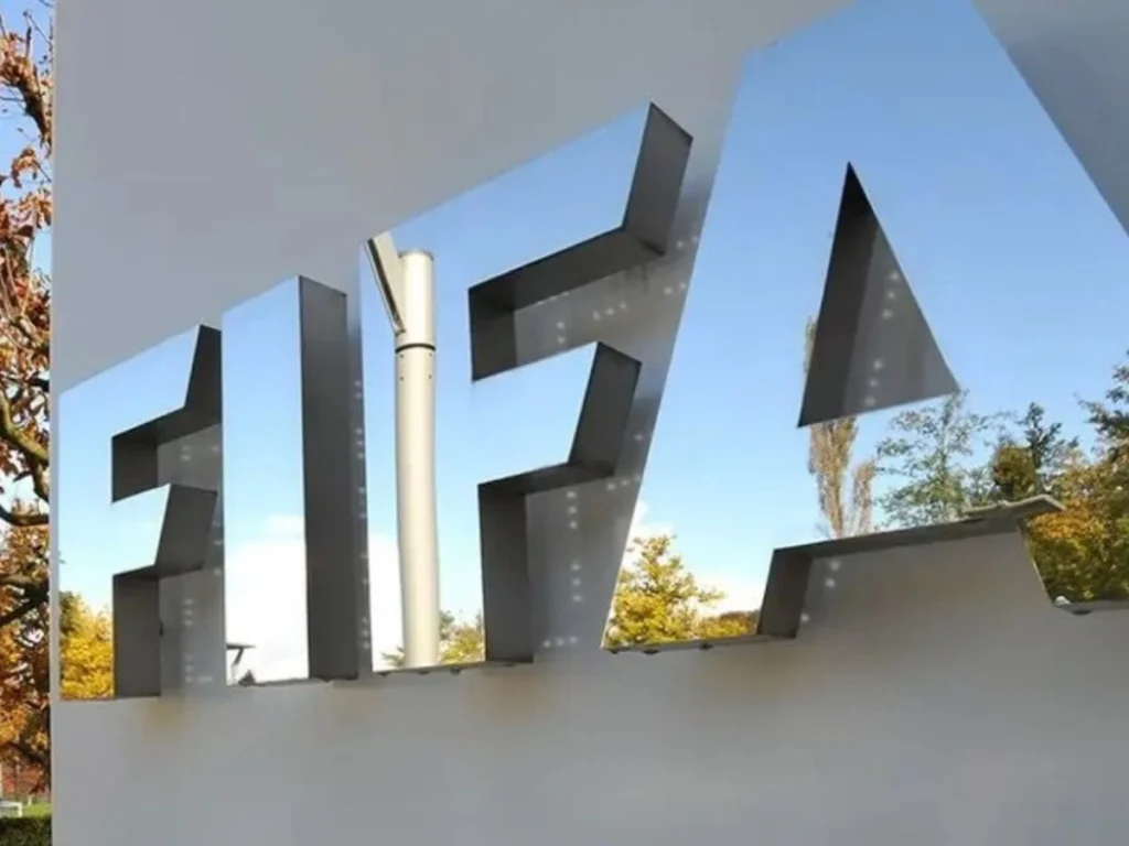 FIFA Atualiza Lista de Clubes Brasileiros com Transfer Ban: Botafogo e Corinthians no Centro da Polê