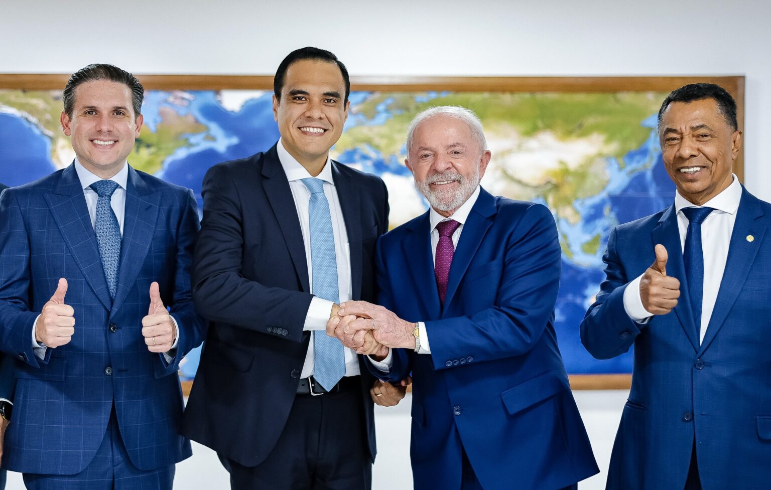 Lula empossa novo ministro do Turismo após turbulências no União Brasil