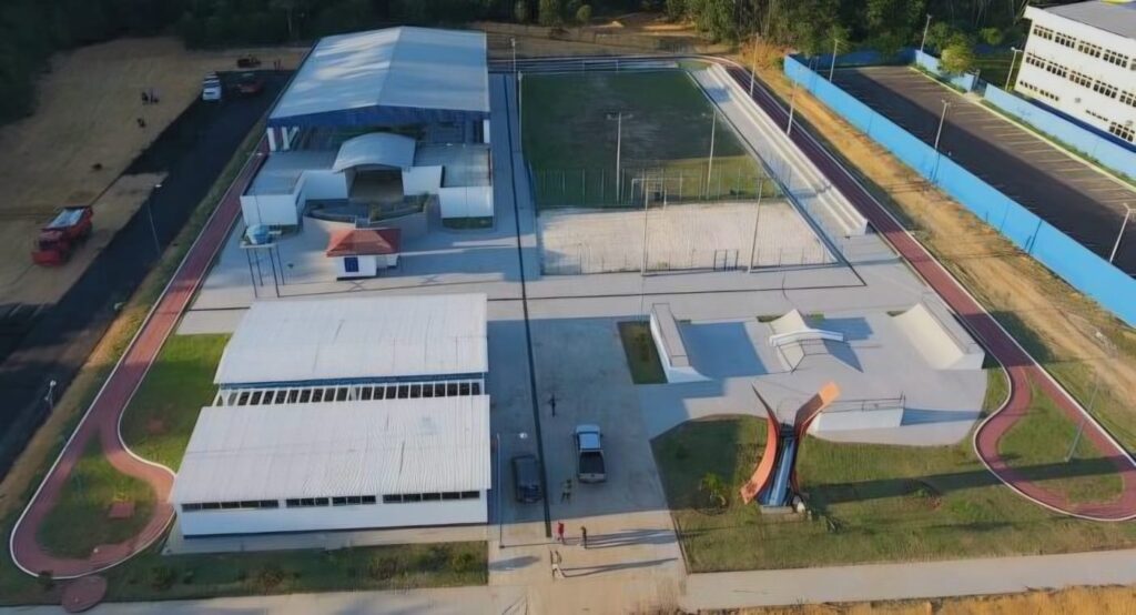 Praça da Juventude: Um Espaço Vibrante para Esportes e Lazer em Figueiredo