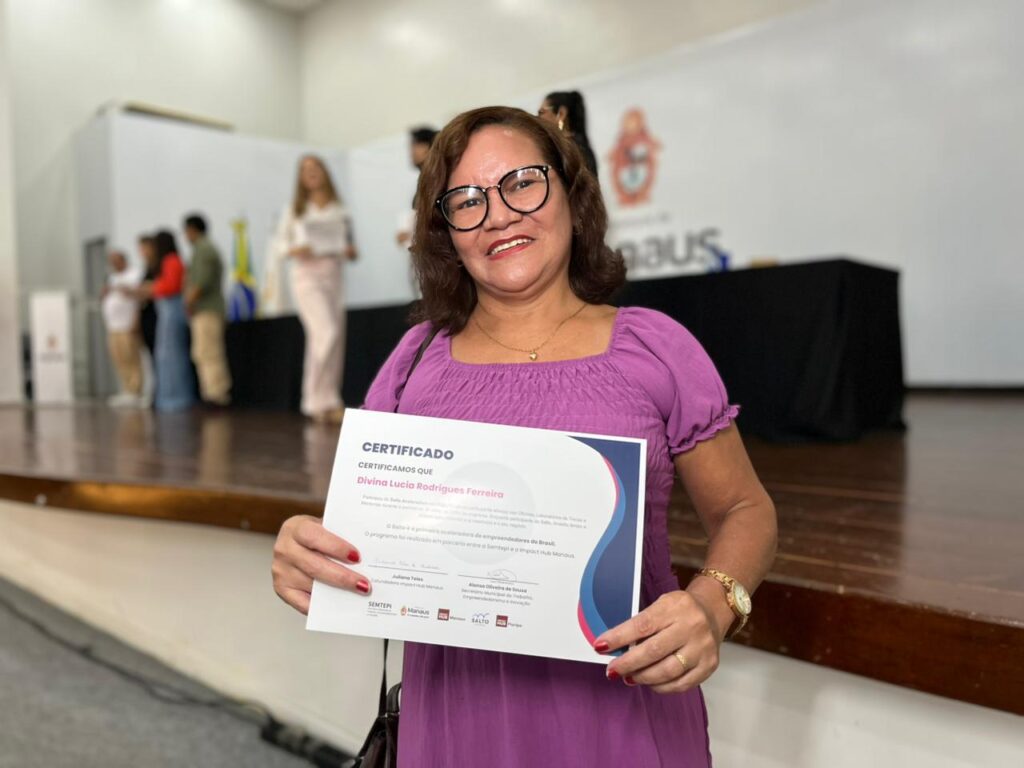 Prefeitura de Manaus Certifica 350 Empreendedores no Último Demoday de 2025