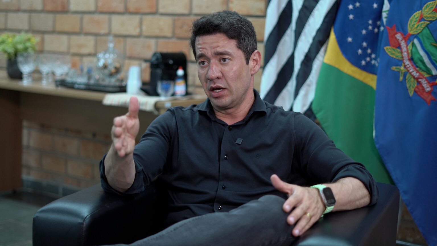 Ricardo Silva defende o uso consciente das redes sociais na política: 'Prefeito não deve ser influen