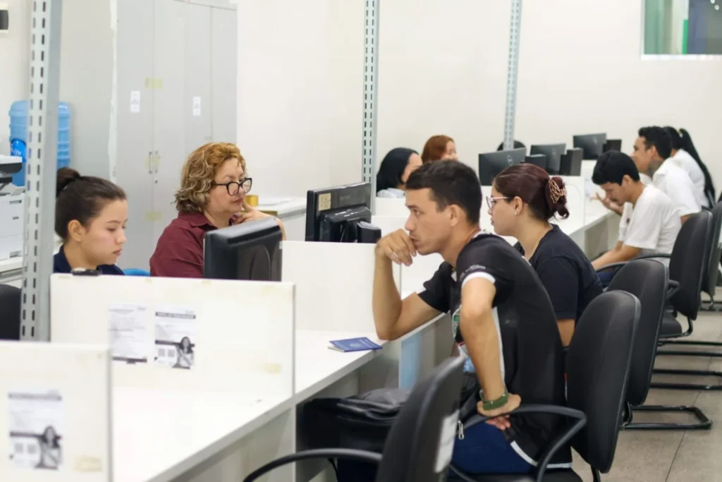 Sine Amazonas Anuncia 54 Vagas de Emprego Disponíveis nesta Segunda-feira