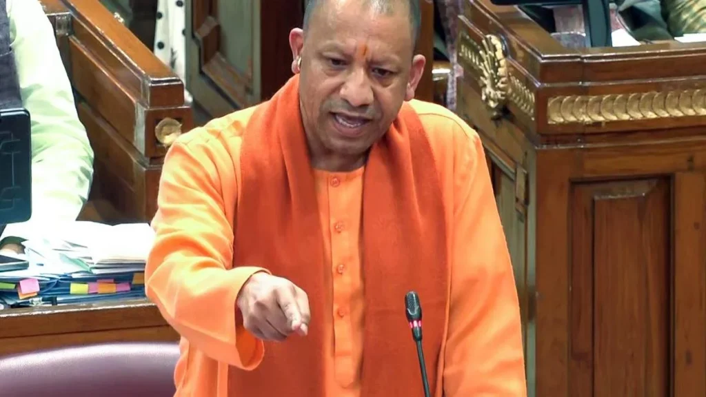 Yogi Adityanath Aponta para Mudanças em Negócios Destemidos e Confiança Empresarial na UP