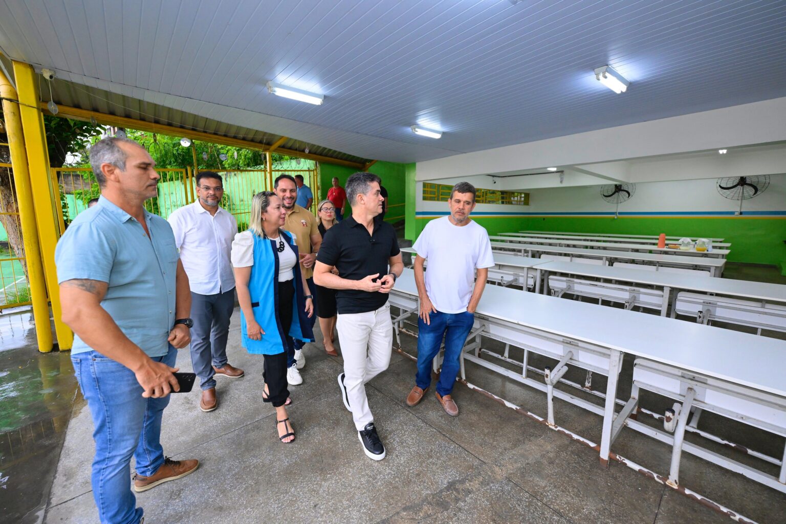 David Almeida Elimina Burocracia nas Escolas com o Proesc - Prefeitura de Manaus