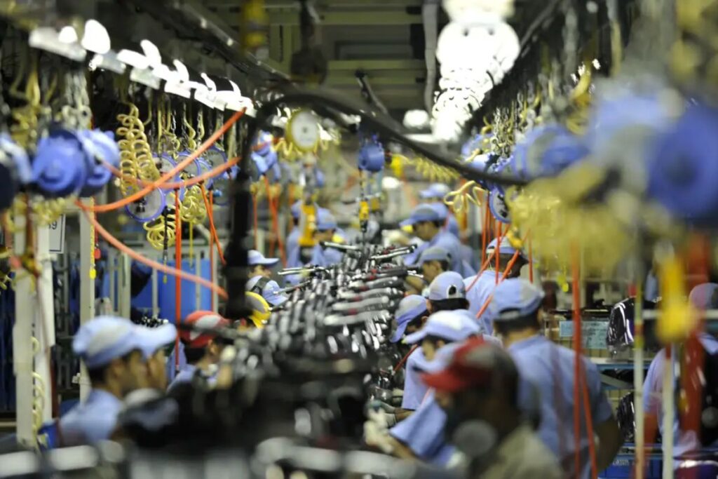 Indústria da Zona Franca de Manaus Alcança Faturamento Recorde de R$ 227,6 Bilhões em 2025 Indústria da Zona Franca de Manaus Alcança Faturamento Recorde de R$ 227,6 Bilhões em 2025