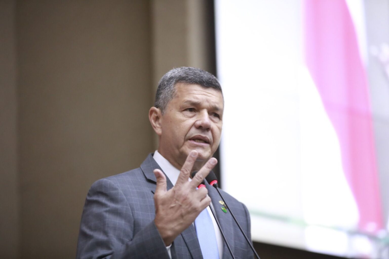 Logística e Infraestrutura do Amazonas: Desafios Críticos para o Desenvolvimento, segundo Comandante