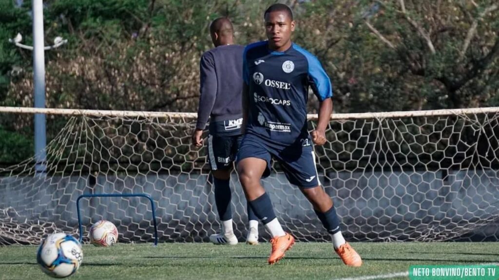 Manaus FC Anuncia a Chegada do Atacante Matheus Guarujá para a Temporada 2026