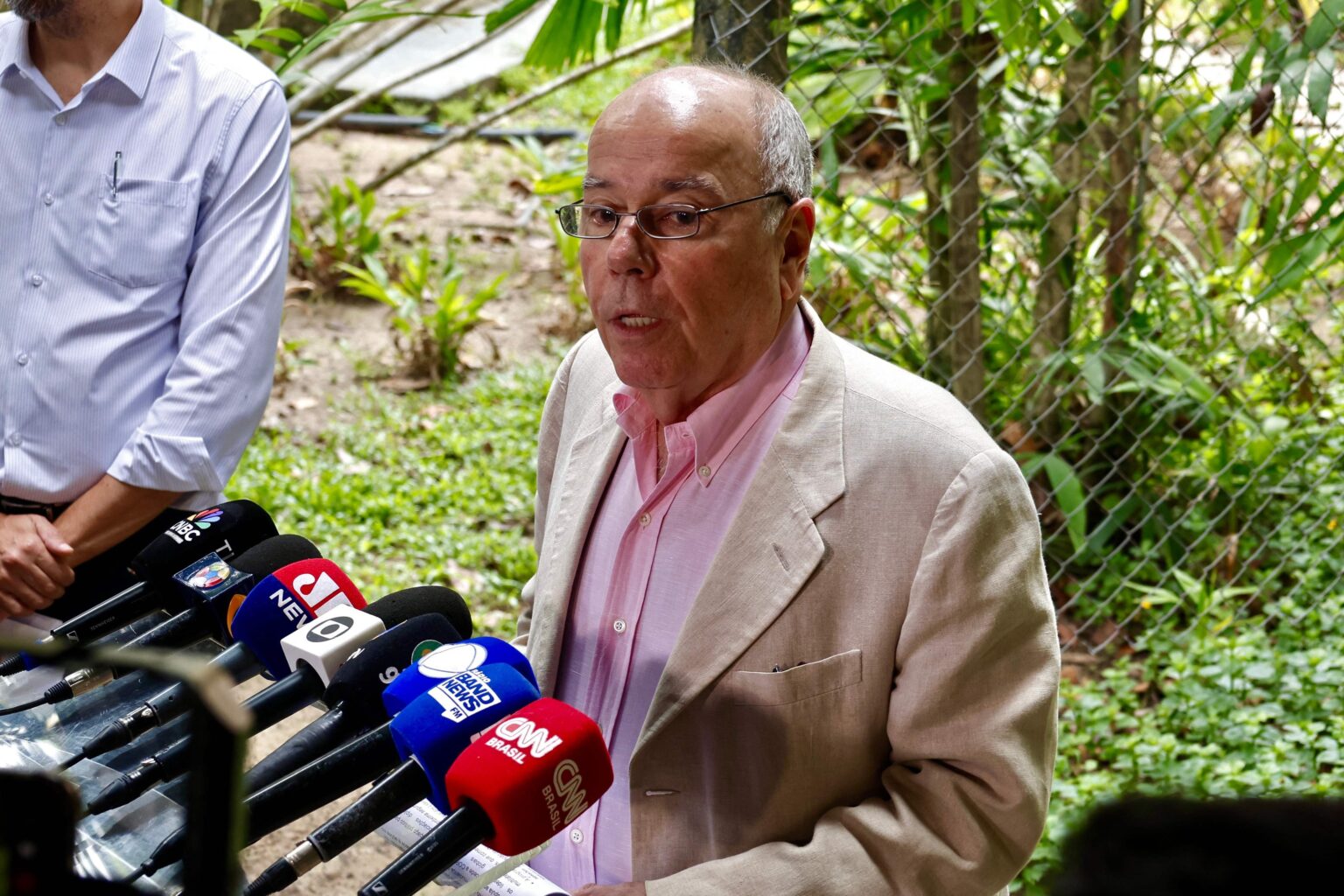 Mauro Vieira e Marco Rubio discutem comércio e segurança bilateral Mauro Vieira e Marco Rubio discutem comércio e segurança bilateral