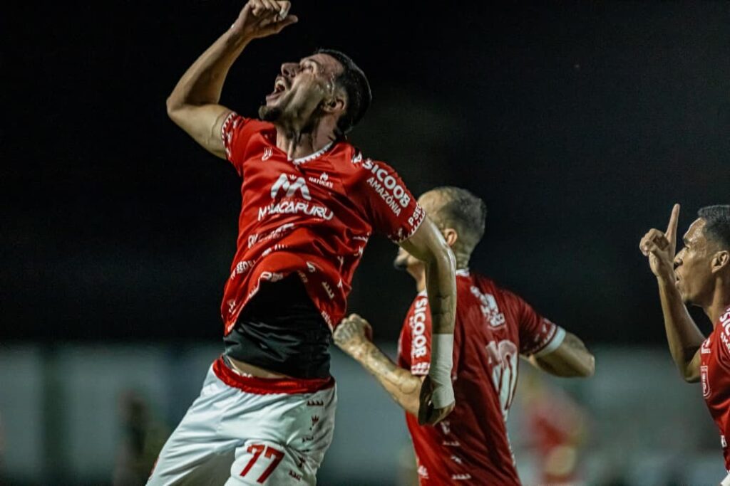 Princesa do Solimões Brilha e Lidera Grupo no Barezão com Vitória sobre Itacoatiara Princesa do Solimões Brilha e Lidera Grupo no Barezão com Vitória sobre Itacoatiara