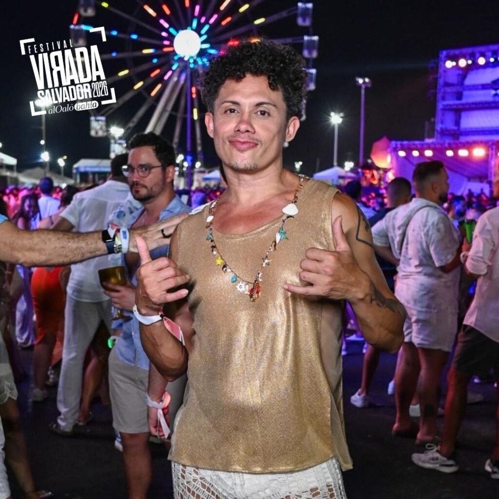 Silvero Pereira Celebra Réveillon em Salvador: O Melhor Carnaval do Mundo