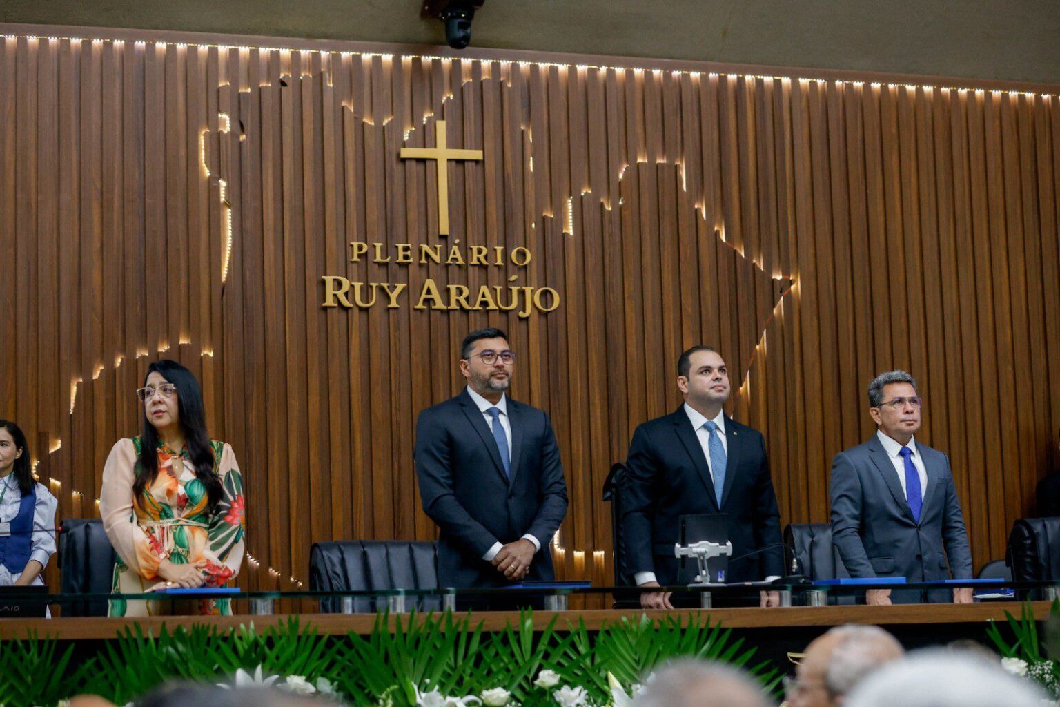 Avanços na Saúde em Amazonas: A Parceria entre Wilson Lima e Tadeu de Souza