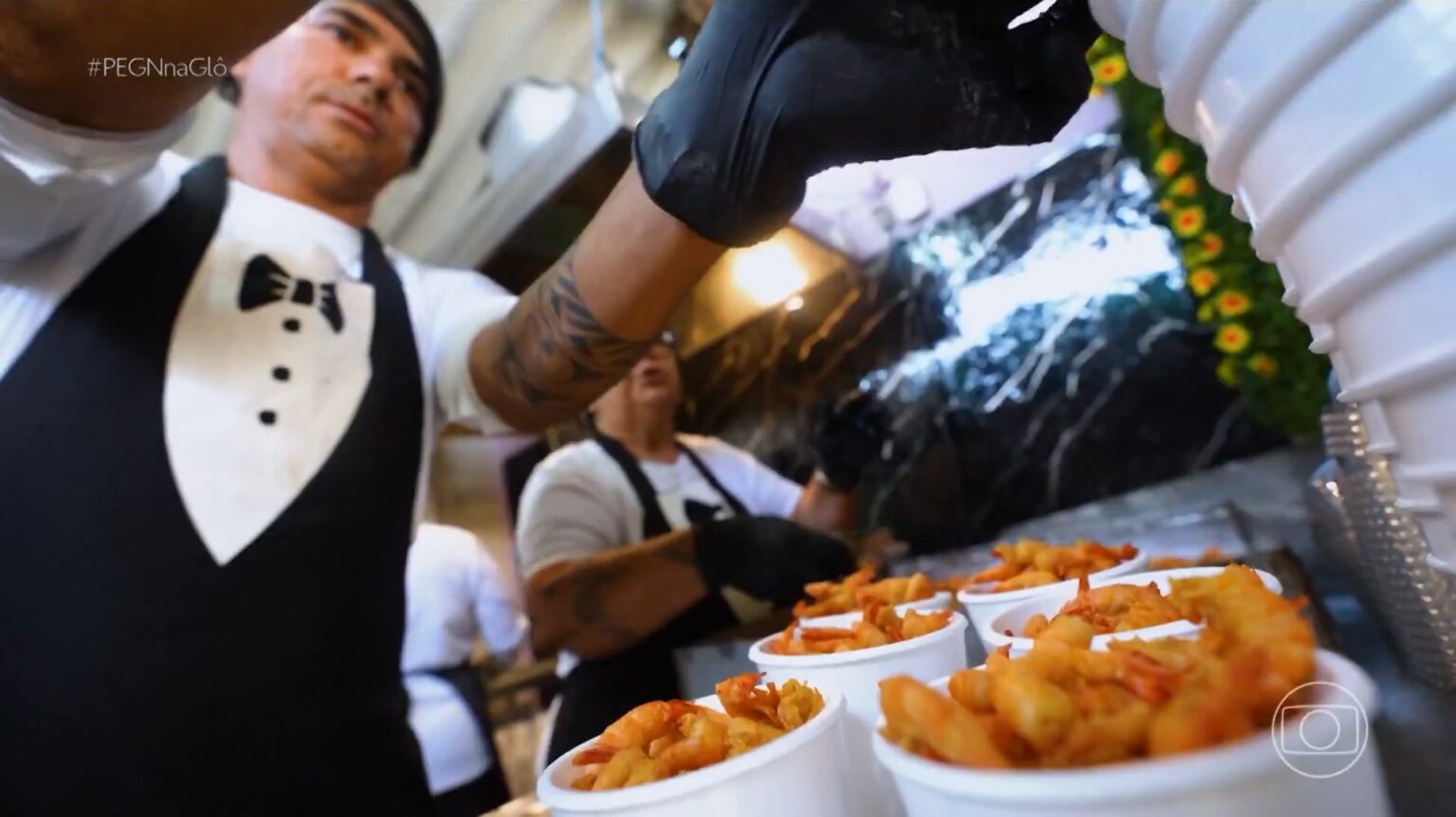 Camarão no Copo e Milho Gourmet: Negócios de Praia Faturam até R$ 150 Mil Mensais