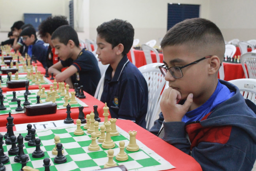 Festival Amazonense Empodera Crianças e Jovens no Xadrez em Manaus