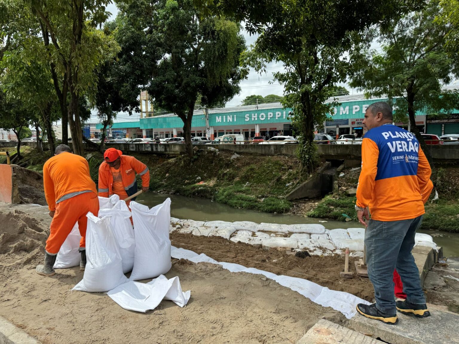 Obra Emergencial em Manaus: Drenagem da Avenida Brasil Chega à Fase Final