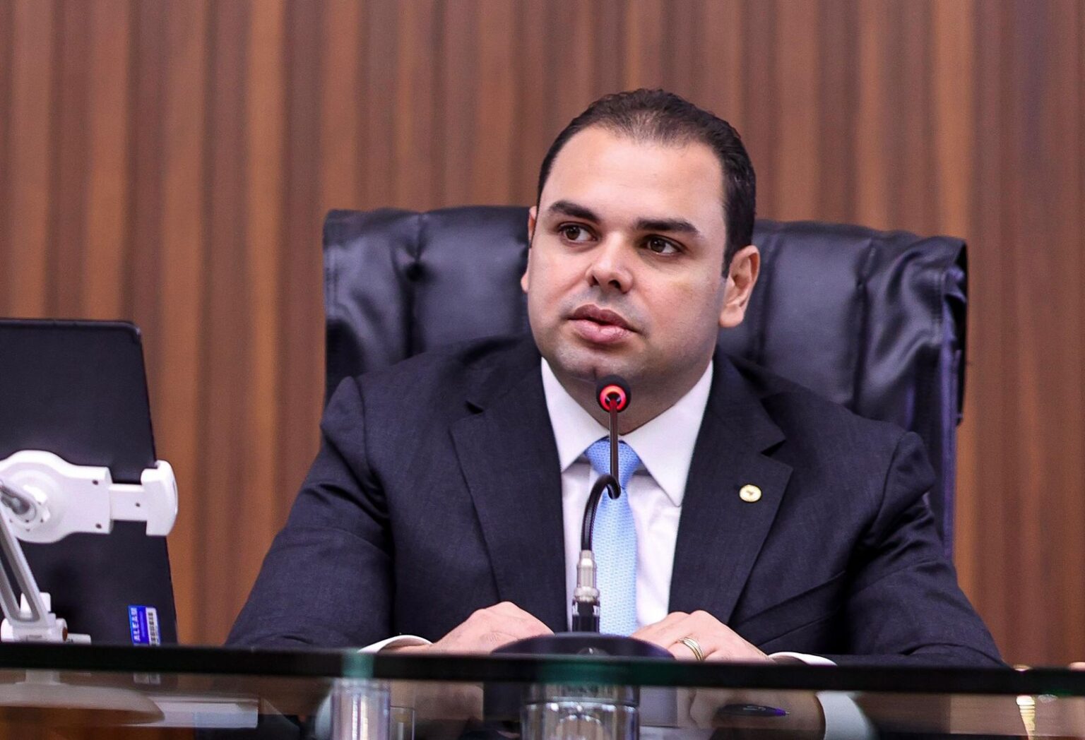 Roberto Cidade Lança Proposta Inovadora para Combater Violência Contra Mulheres em Áreas Remotas do