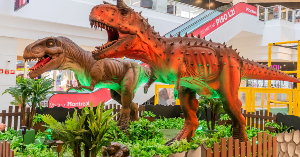 Shopping de Manaus Promove Sessão Inclusiva da Exposição Mundo Jurássico
