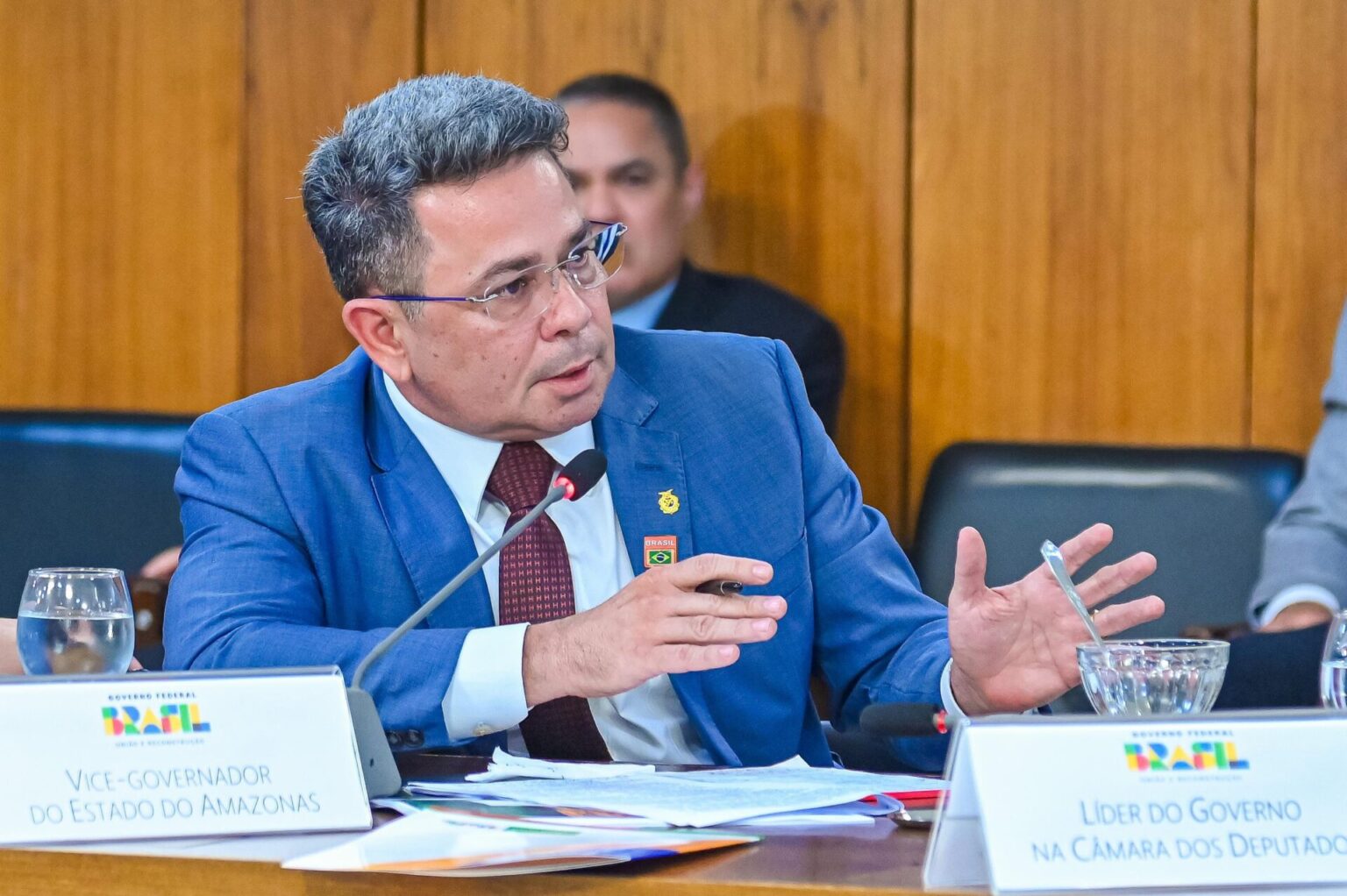 Tadeu de Souza Pede Equilíbrio Institucional Após Crise Política no Amazonas