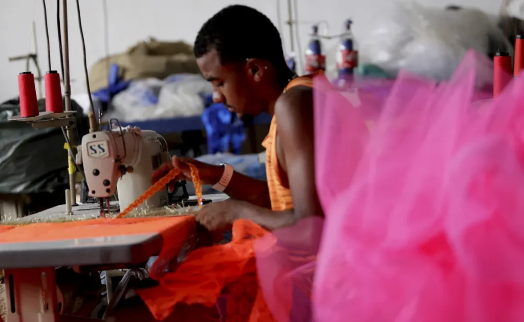 Um em Cada 10 Pequenos Negócios no Brasil Gira em Torno do Carnaval