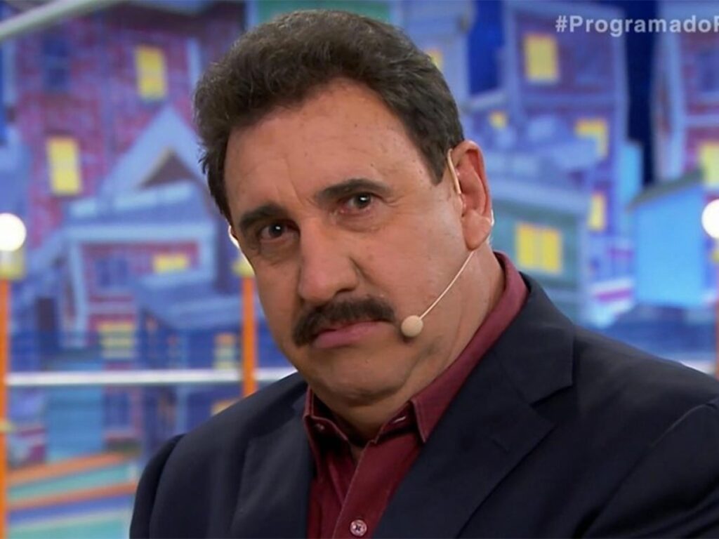 Aposentado Aciona Ratinho na Justiça Após Golpe de Empresa Anunciada