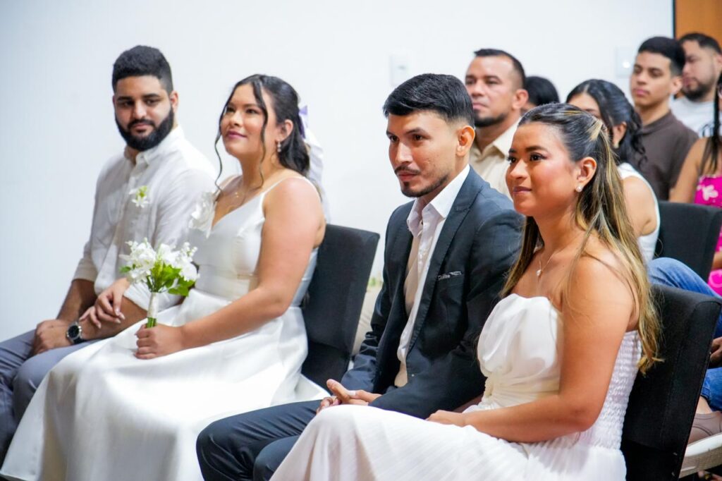 Casamento Coletivo em Manaus: A União de Oito Casais com Apoio da Defensoria Pública Casamento Coletivo em Manaus: A União de Oito Casais com Apoio da Defensoria Pública