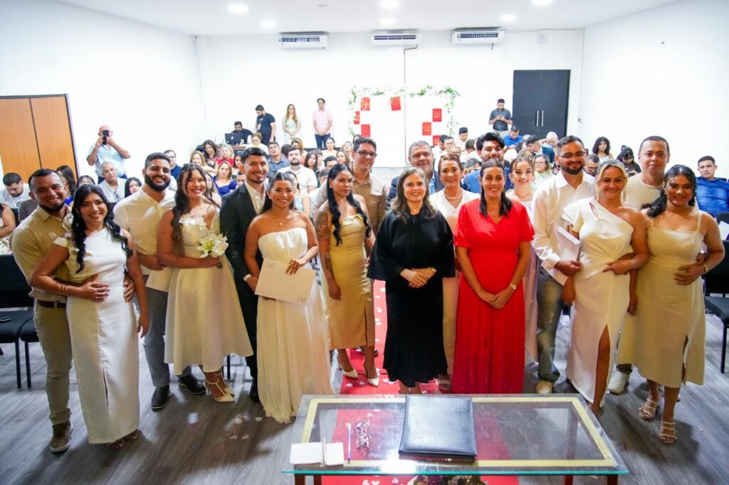 Casamento Coletivo em Manaus: Defensoria Pública Facilita União Gratuita para Oito Casais