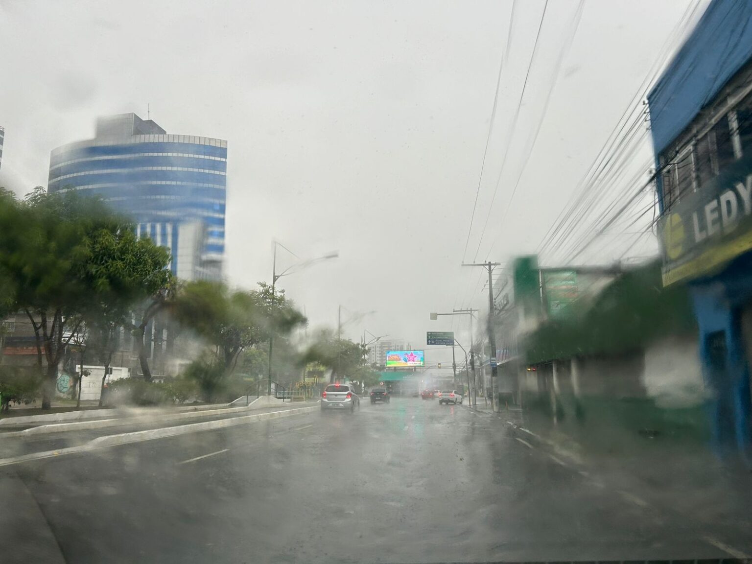 Chuva em Manaus: Previsão de Menos Intensidade nesta Quinta-feira (26) Chuva em Manaus: Previsão de Menos Intensidade nesta Quinta-feira (26)