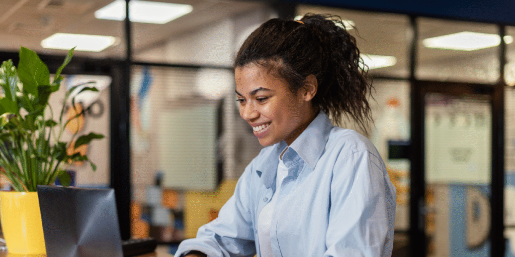 Consignado CLT: R$ 84 Bilhões Emprestados em Um Ano e a Necessidade de Regulamentação Consignado CLT: R$ 84 Bilhões Emprestados em Um Ano e a Necessidade de Regulamentação