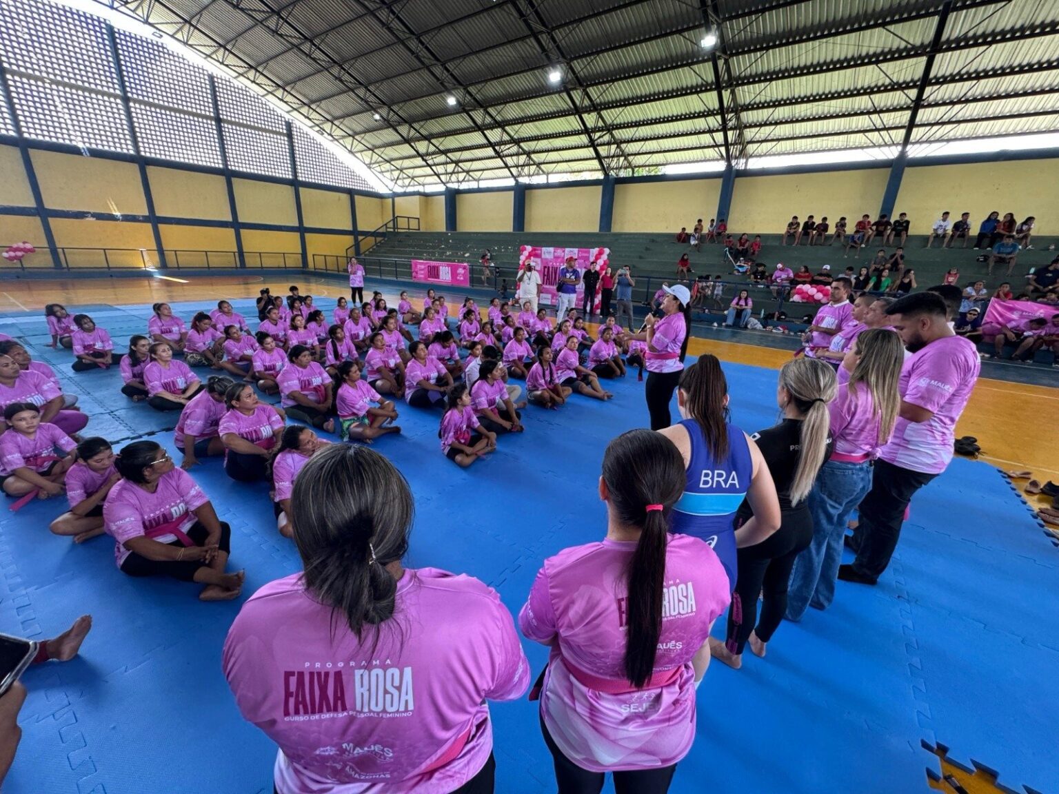 Curso de Defesa Pessoal Gratuito para Mulheres em Rio Preto da Eva: Oportunidade Imperdível
