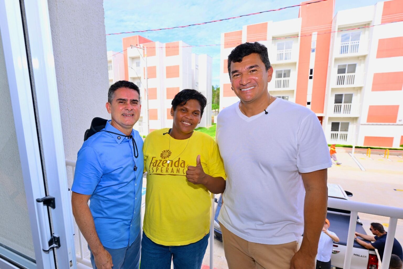 David Almeida supervisiona vistoria de 192 famílias no Morar Melhor 13 em Manaus