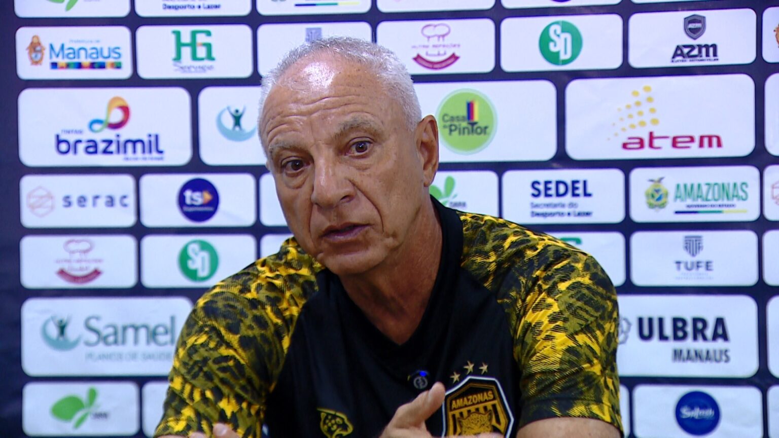 Demissão de Márcio Fernandes Agita o Amazonas Após Fracasso na Copa do Brasil