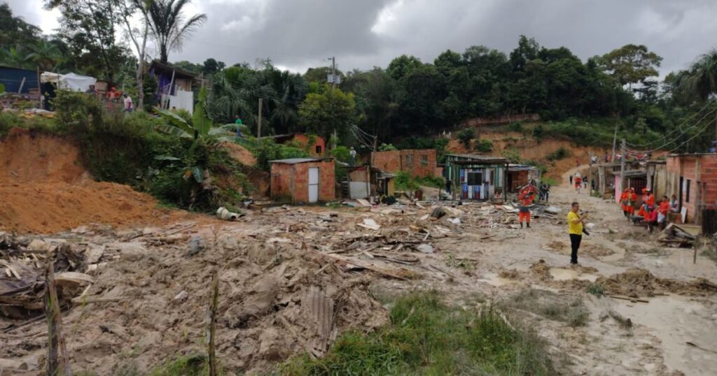 Justiça Determina à Prefeitura de Manaus Adoção de Políticas de Prevenção de Desastres Justiça Determina à Prefeitura de Manaus Adoção de Políticas de Prevenção de Desastres