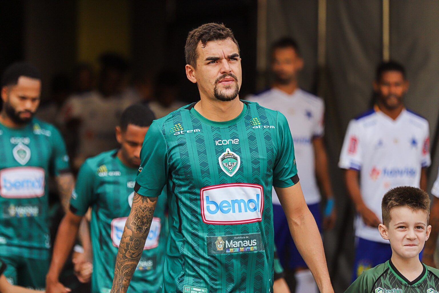 Manaus se despede de Gutierrez: zagueiro acerta com Luverdense para a Série D Manaus se despede de Gutierrez: zagueiro acerta com Luverdense para a Série D