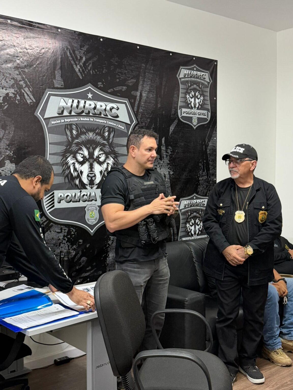 Operação Meia Verdade: Polícia Civil do Amazonas Prende Suspeitos de Fraude em Cartões de Meia-Passa