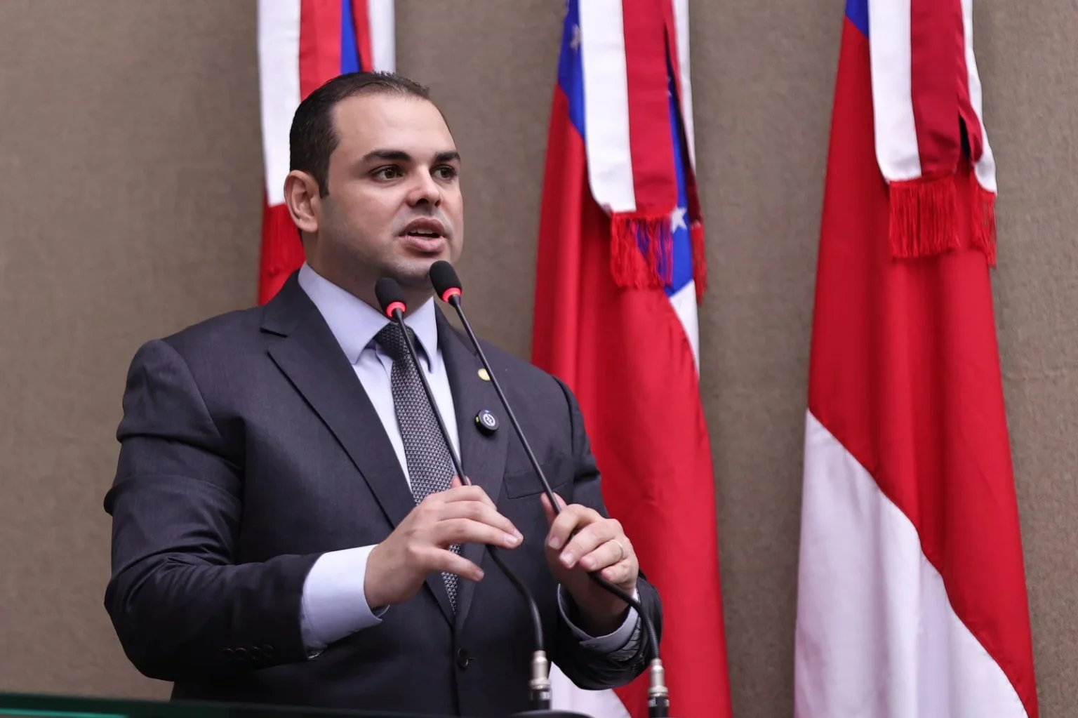 Roberto Cidade Impulsiona Logística e Facilita Entregas do Comércio Online no Amazonas