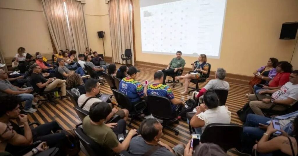 Amazonas Destina R$ 20,4 Milhões para Editais da Lei Aldir Blanc e Fortalece Cultura