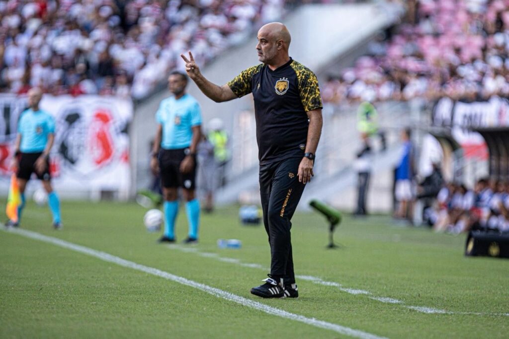 Cristian de Souza Elogia Equipe e Celebra Quarta Vitória na Série C: "Isso Nos Fortalece"