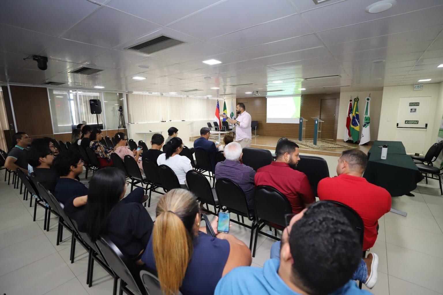 Defensoria do Amazonas conecta universitários à prática do acesso à justiça