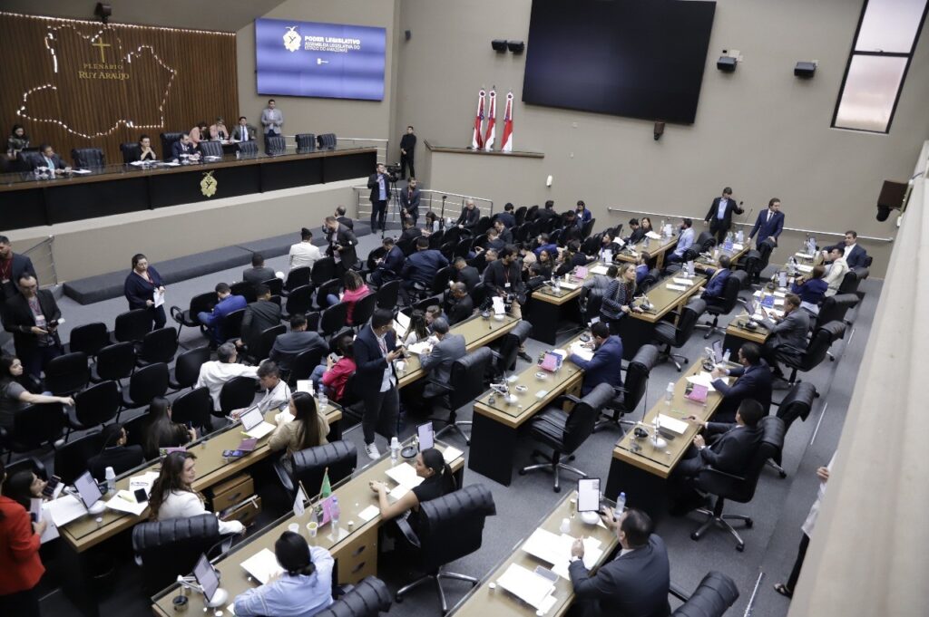 Eleição Indireta no Amazonas: Entenda as Regras para a Escolha do Governador Tampão