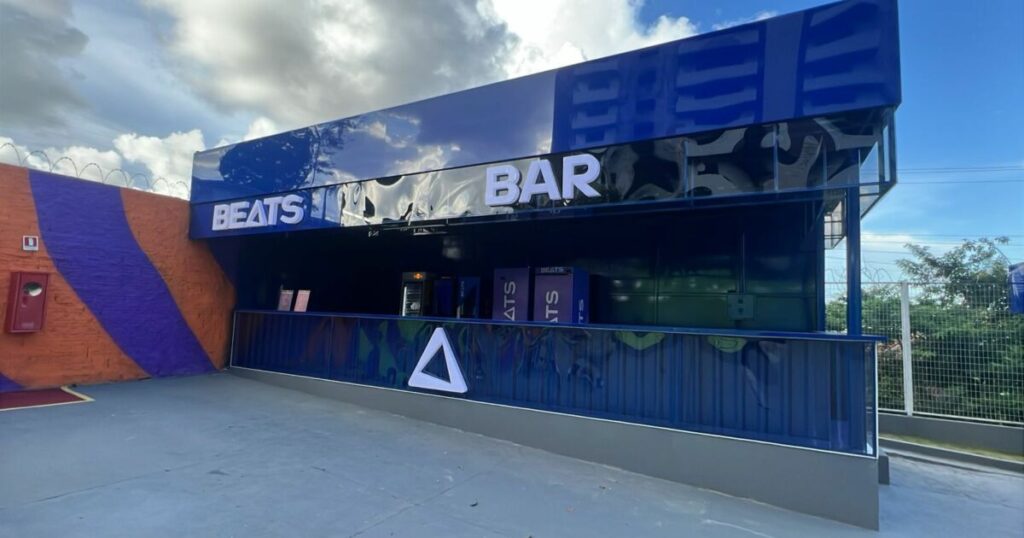 Festa ‘Derretida’ marca a inauguração de novo espaço de entretenimento em Manaus Festa 'Derretida' marca a inauguração de novo espaço de entretenimento em Manaus