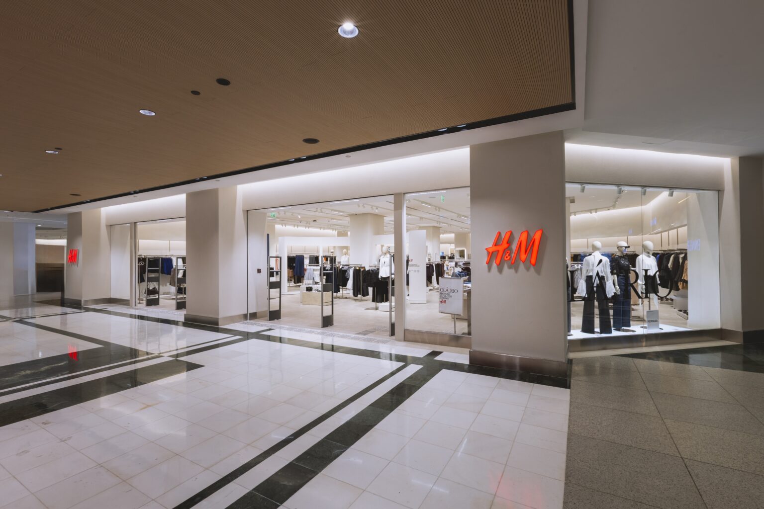 H&M no Brasil: CEO Daniel Ervér fala sobre oportunidades e desafios no mercado nacional