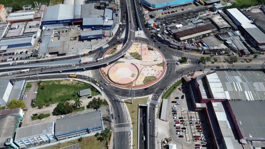 Interdição no Complexo Rei Pelé em Manaus: Desvios e Recomendações para Motoristas