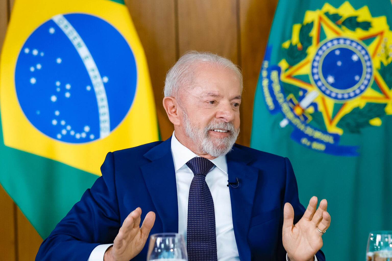Lula Condena Ameaças de Trump e Apoia Papa Leão XIV em Críticas ao Conflito no Irã Lula Condena Ameaças de Trump e Apoia Papa Leão XIV em Críticas ao Conflito no Irã
