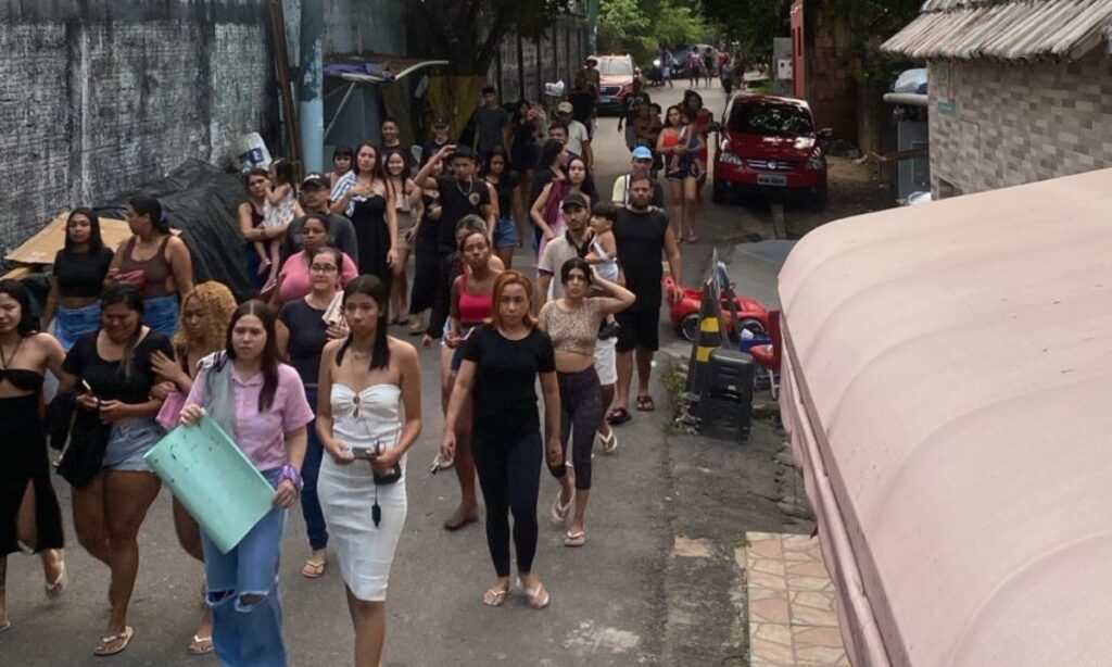 Manifestações em Manaus Pedem Justiça pela Morte de Jovem em Abordagem da PM