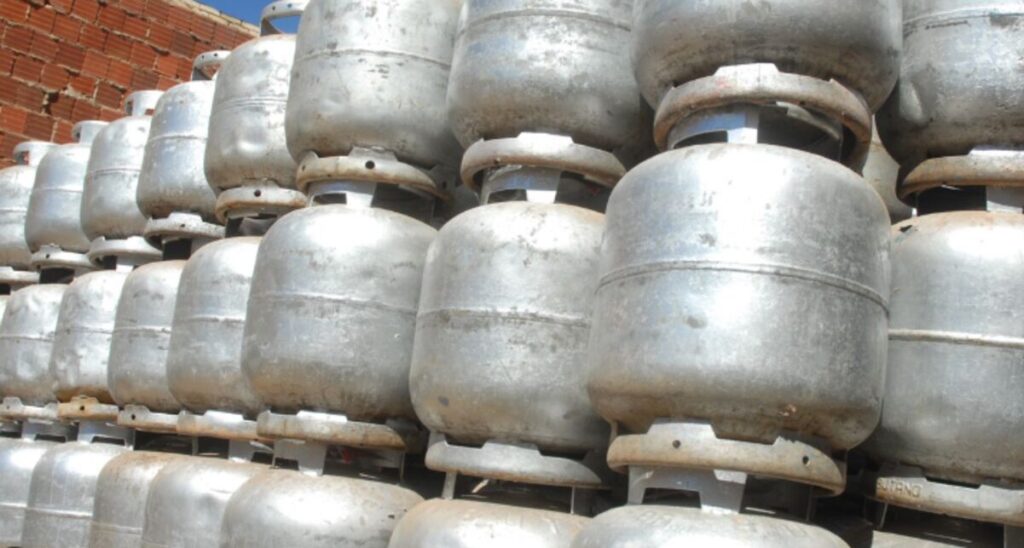 Operação Federal Investiga Preços Abusivos do Gás no Amazonas Operação Federal Investiga Preços Abusivos do Gás no Amazonas